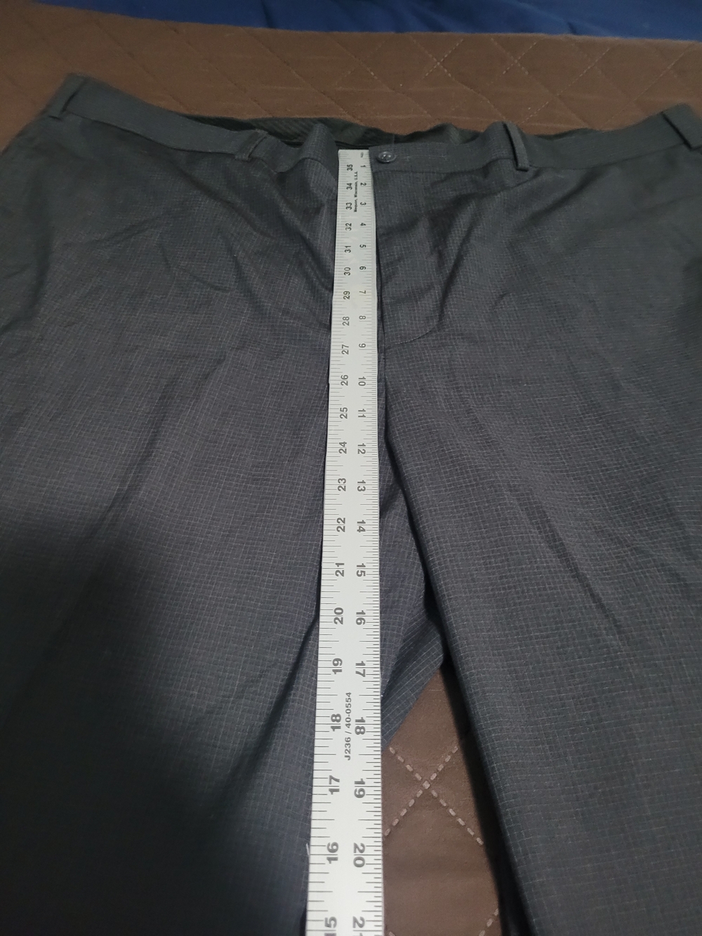 Van Heusen Men's Dress Pants Gray [Pattern/Solid] Flat Front Slacks Size 44x32